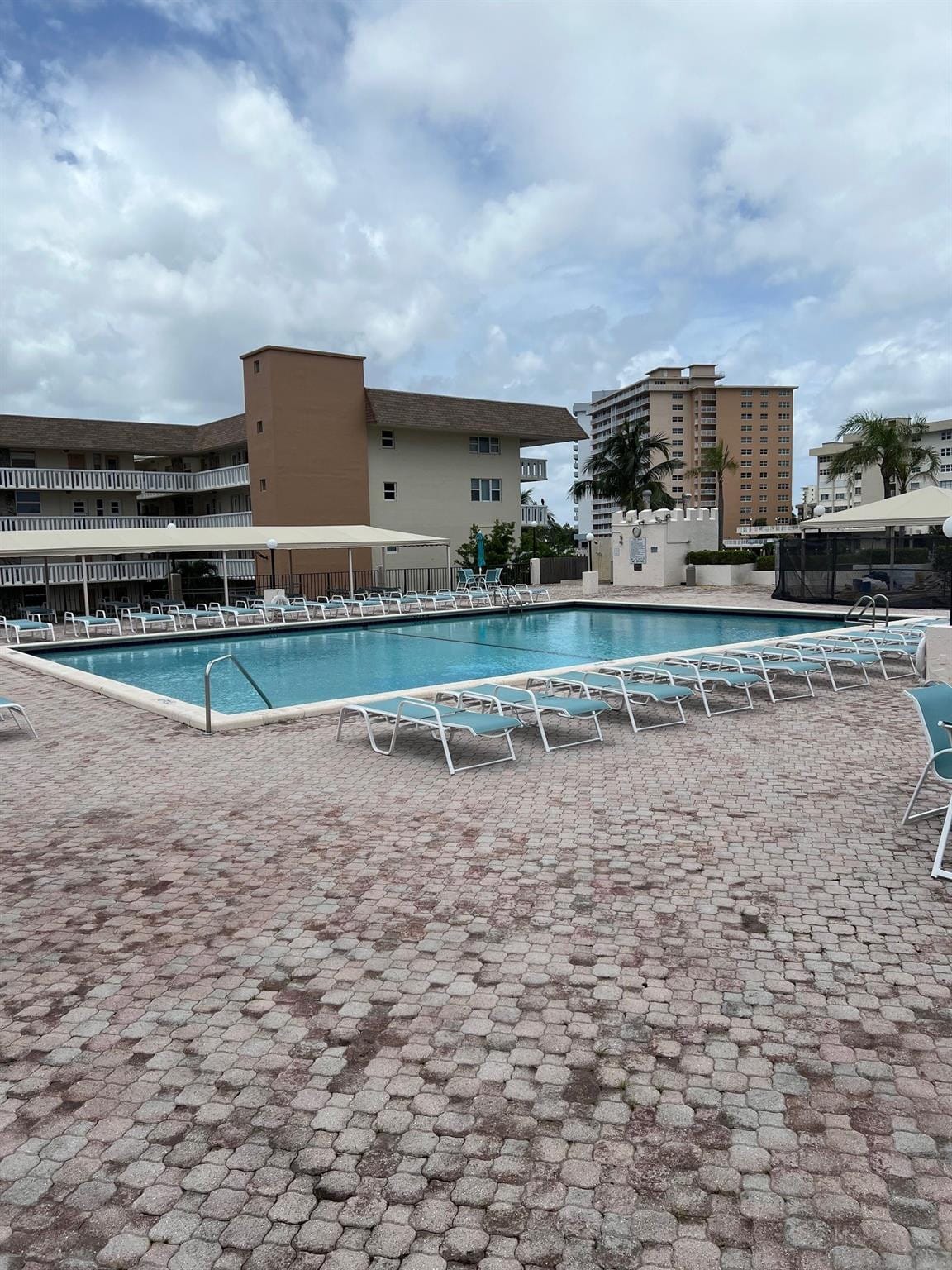 1865 S Ocean Drive 17h, Hallandale Beach, FL 33009 photo 18