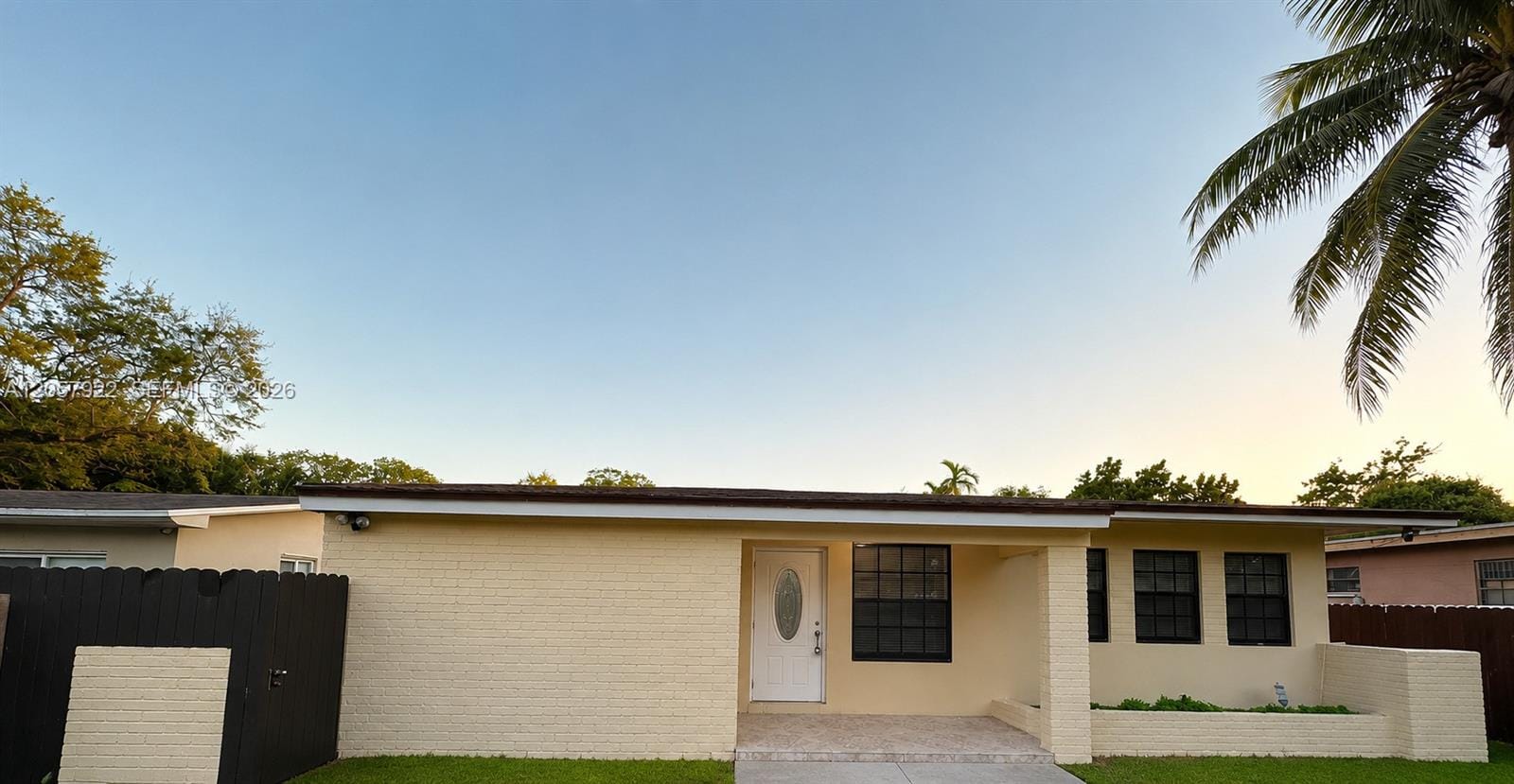 552 NE 161st Street, Miami, FL 33162 photo 20