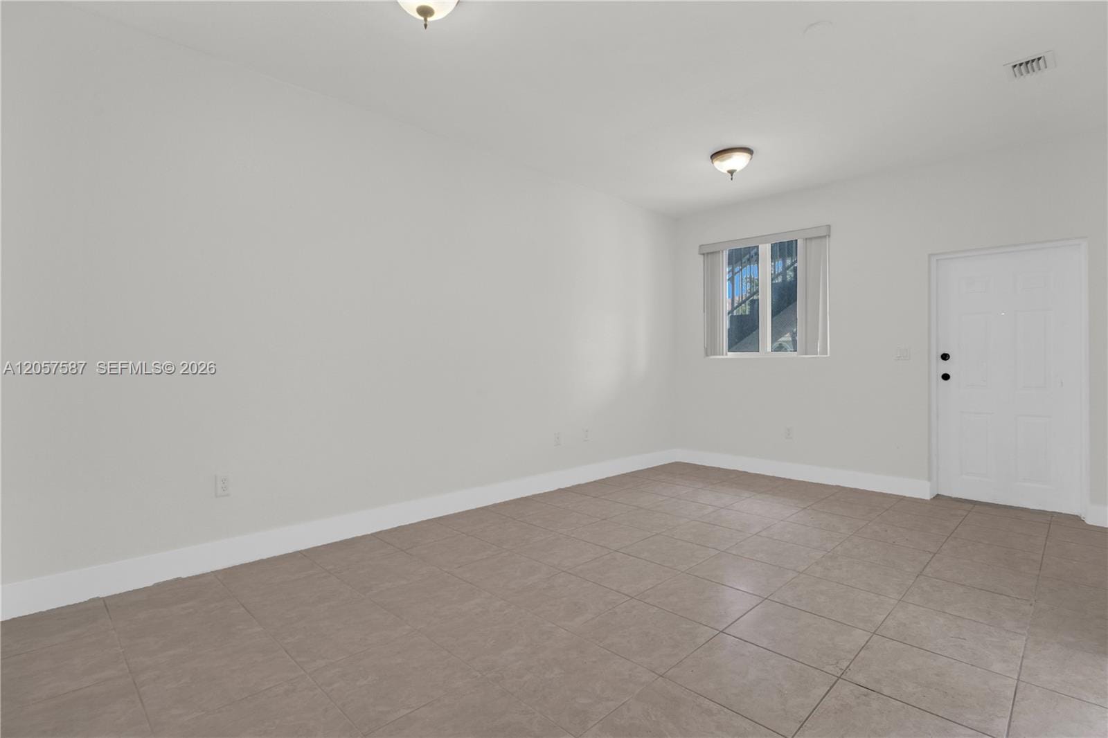 2815 SE 16th Avenue 102 — photo 5