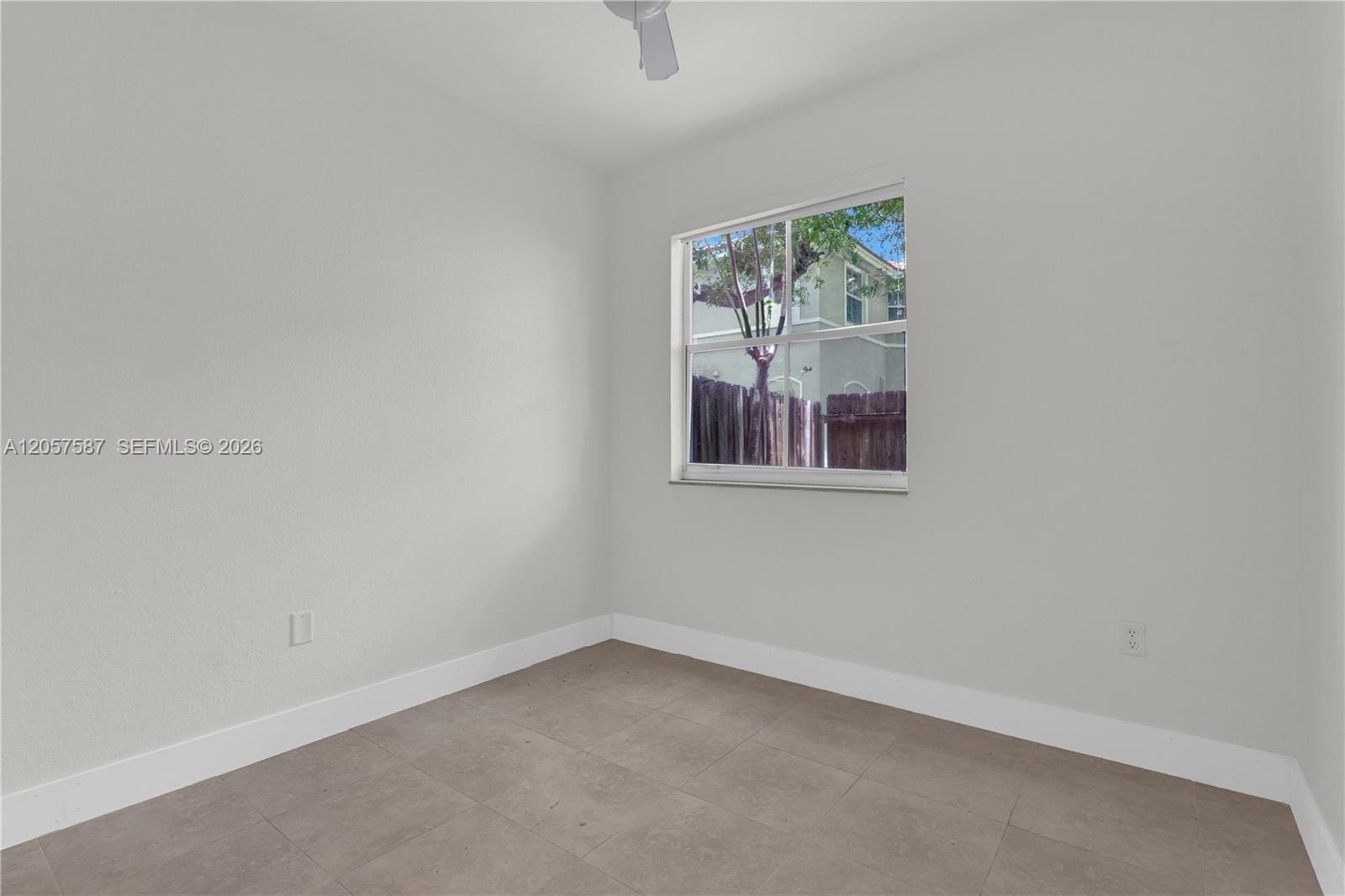 2815 SE 16th Avenue 102 — photo 9