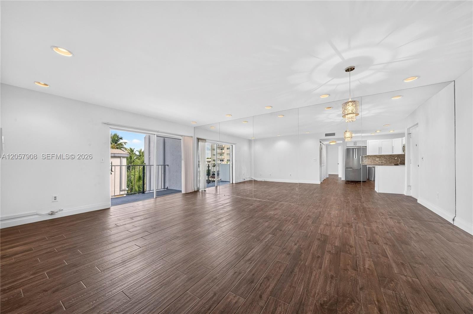 3642 NE 171st Street 305, North Miami Beach, FL 33160 photo 9