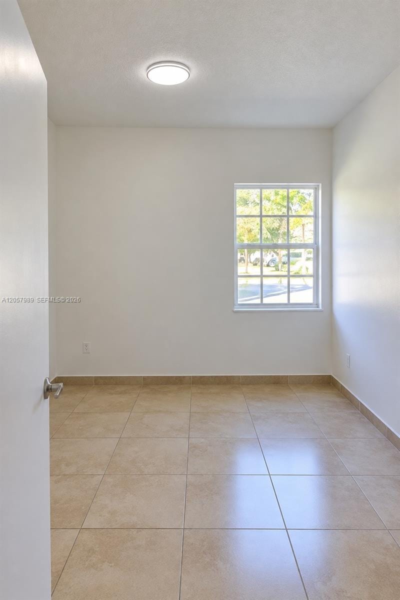 18340 NW 68th Avenue A — photo 2