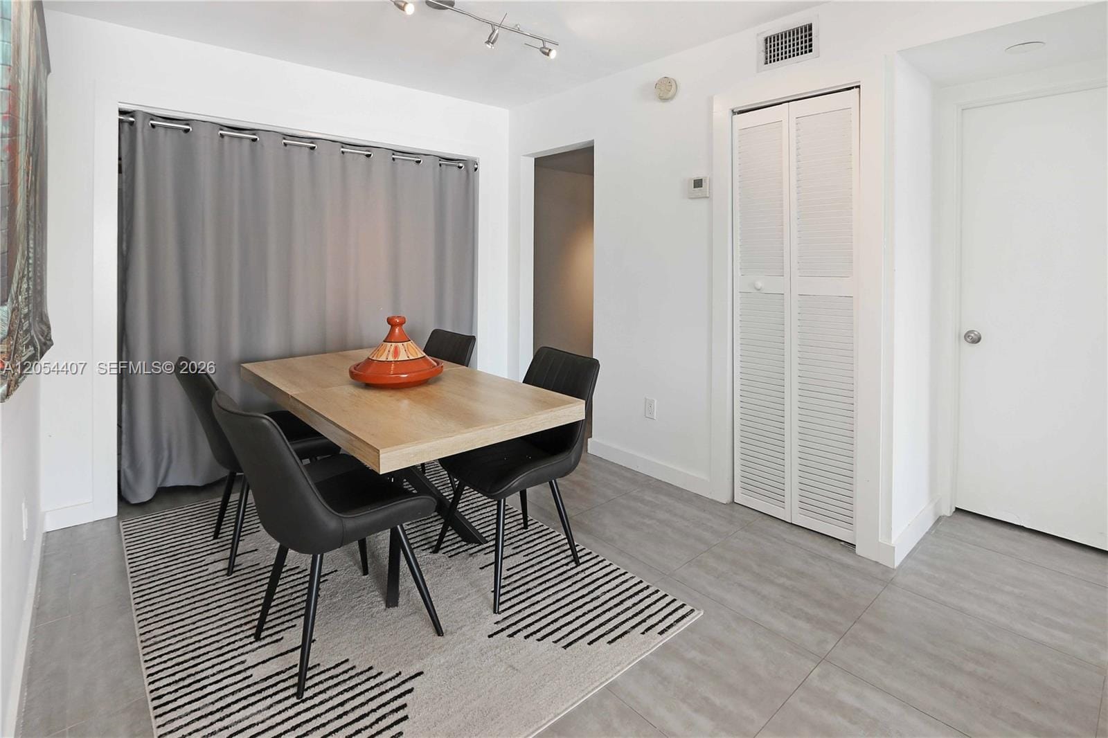 1580 W Ave 504 504 — photo 8