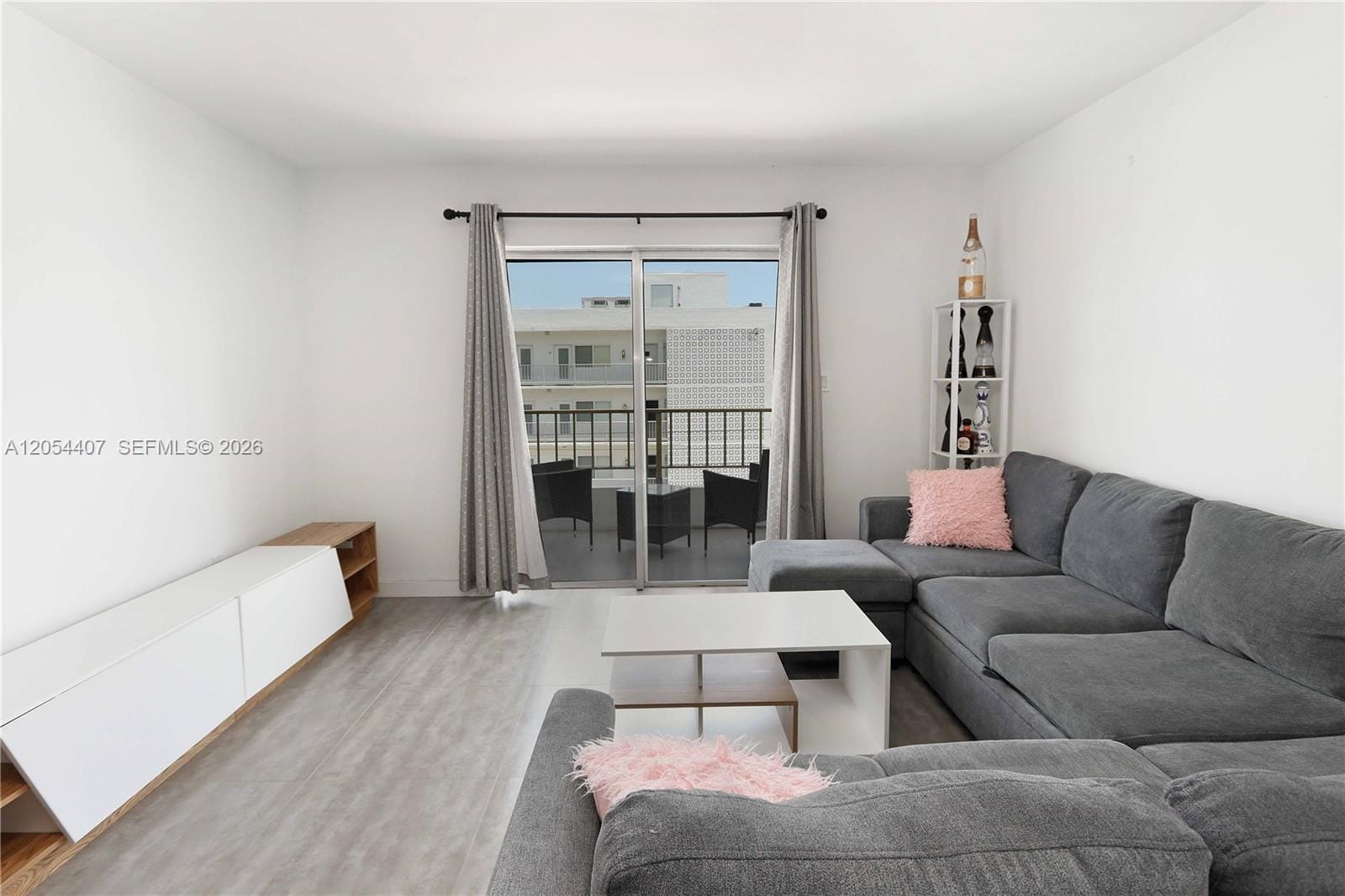 1580 W Ave 504 504 — photo 9