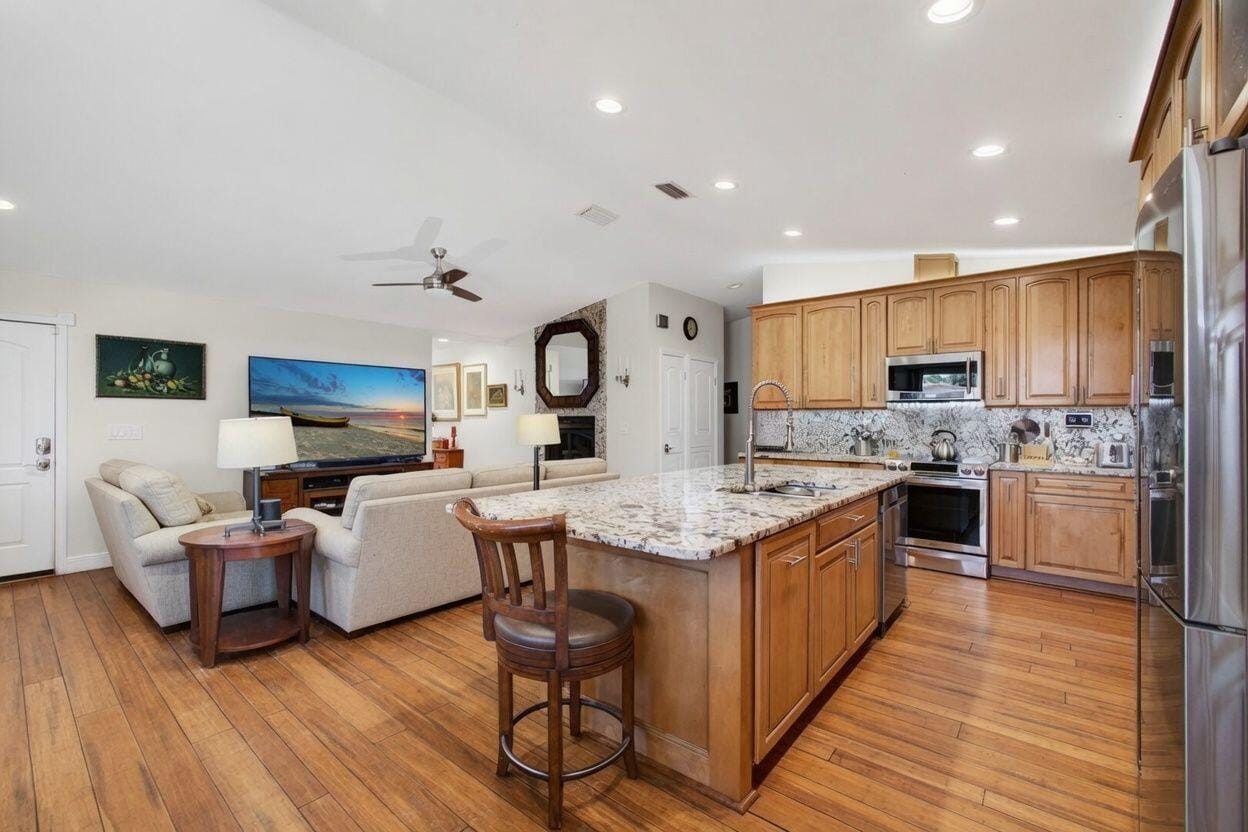 5673 SE INEZ Avenue — photo 7