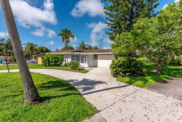 314 E Gateway Boulevard, Boynton Beach, FL 33435