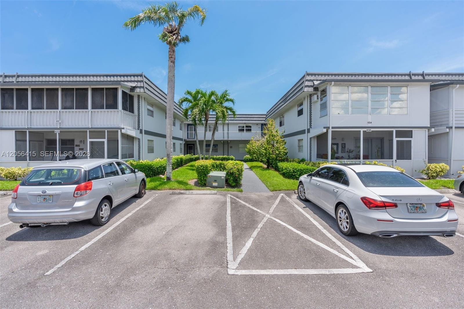 631 N Saxony N N, Delray Beach, FL 33446 photo 12