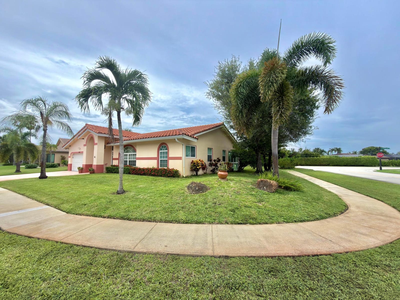 501 SW 168th Way — photo 3