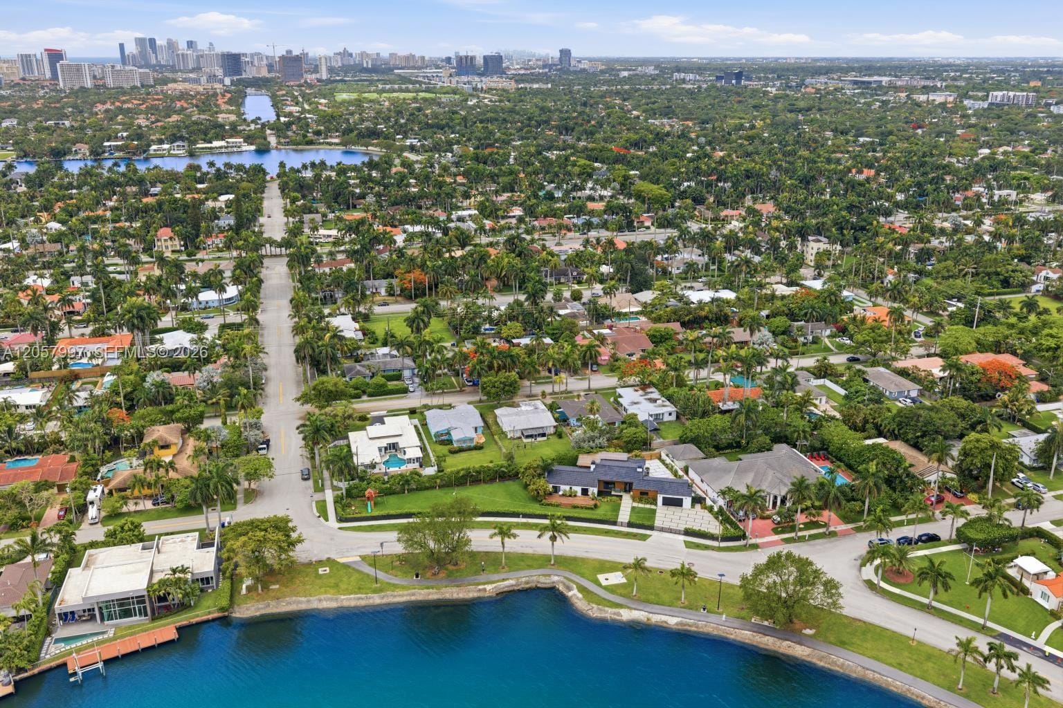 1204 S Northlake Drive, Hollywood, FL 33019 photo 18