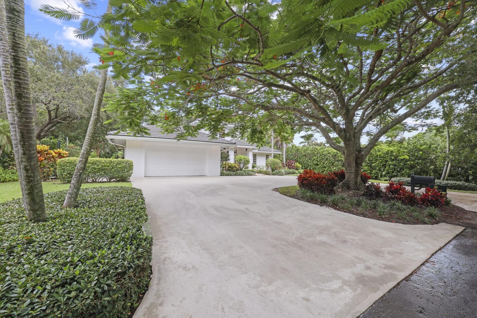 2396 Shore Drive, Palm Beach Gardens, FL 33410 photo 4