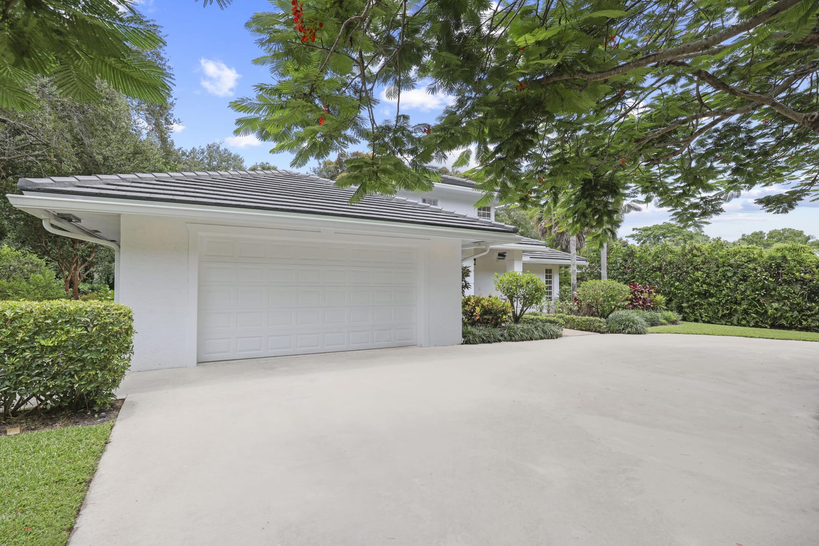 2396 Shore Drive, Palm Beach Gardens, FL 33410 photo 5