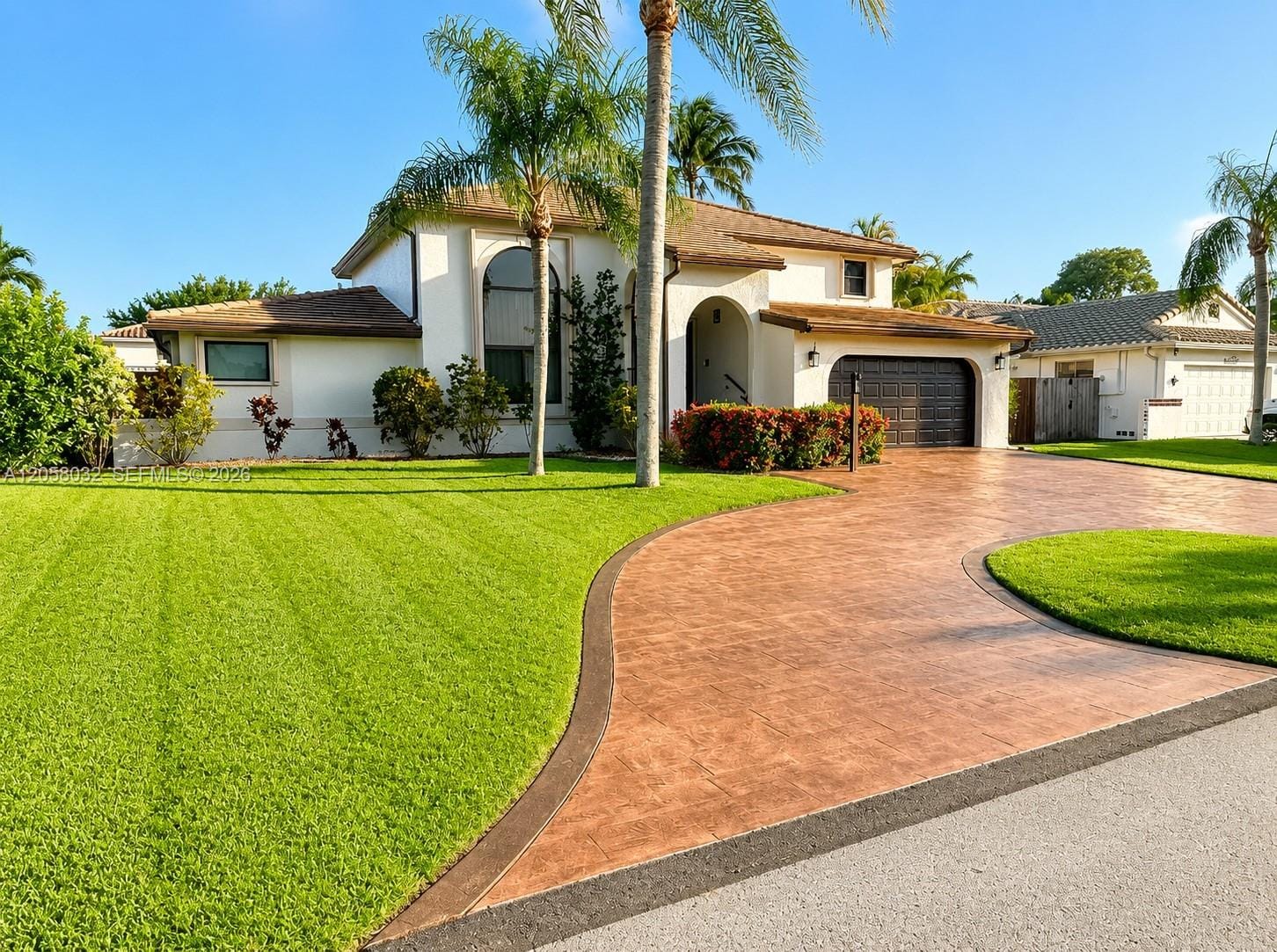 15832 Stonetower Street, Davie, FL 33331