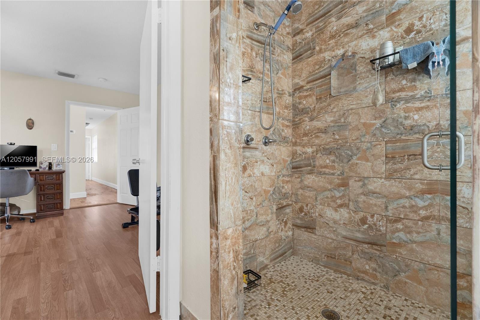 2204 SW 11th Terrace — photo 8
