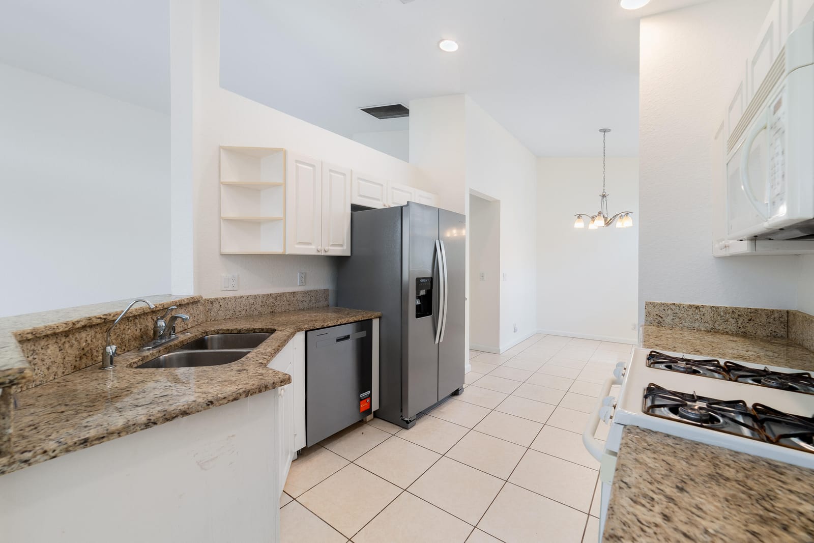 352 Springview Loop — photo 11