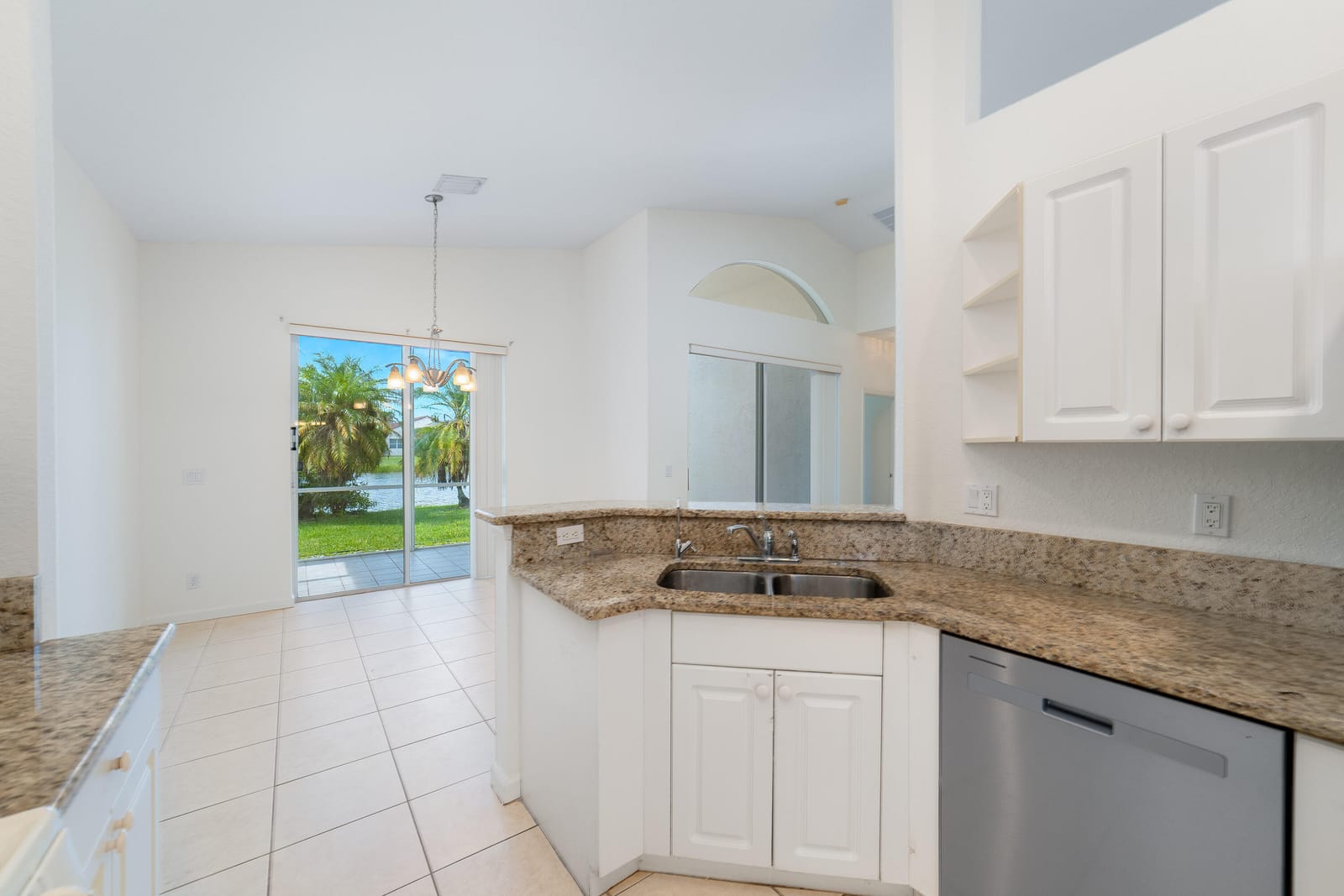352 Springview Loop, Port St. Lucie, FL 34986 photo 15