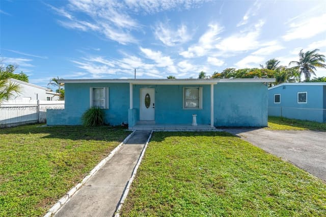 1207 Chateau Park Drive, Lauderdale Manors, Fort Lauderdale, FL