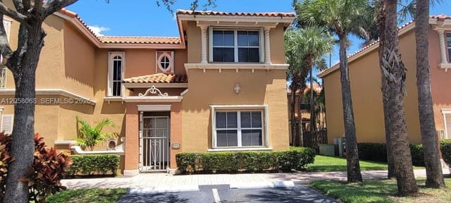 8545 NW 140th Street 1101, Miami Lakes, FL 33016