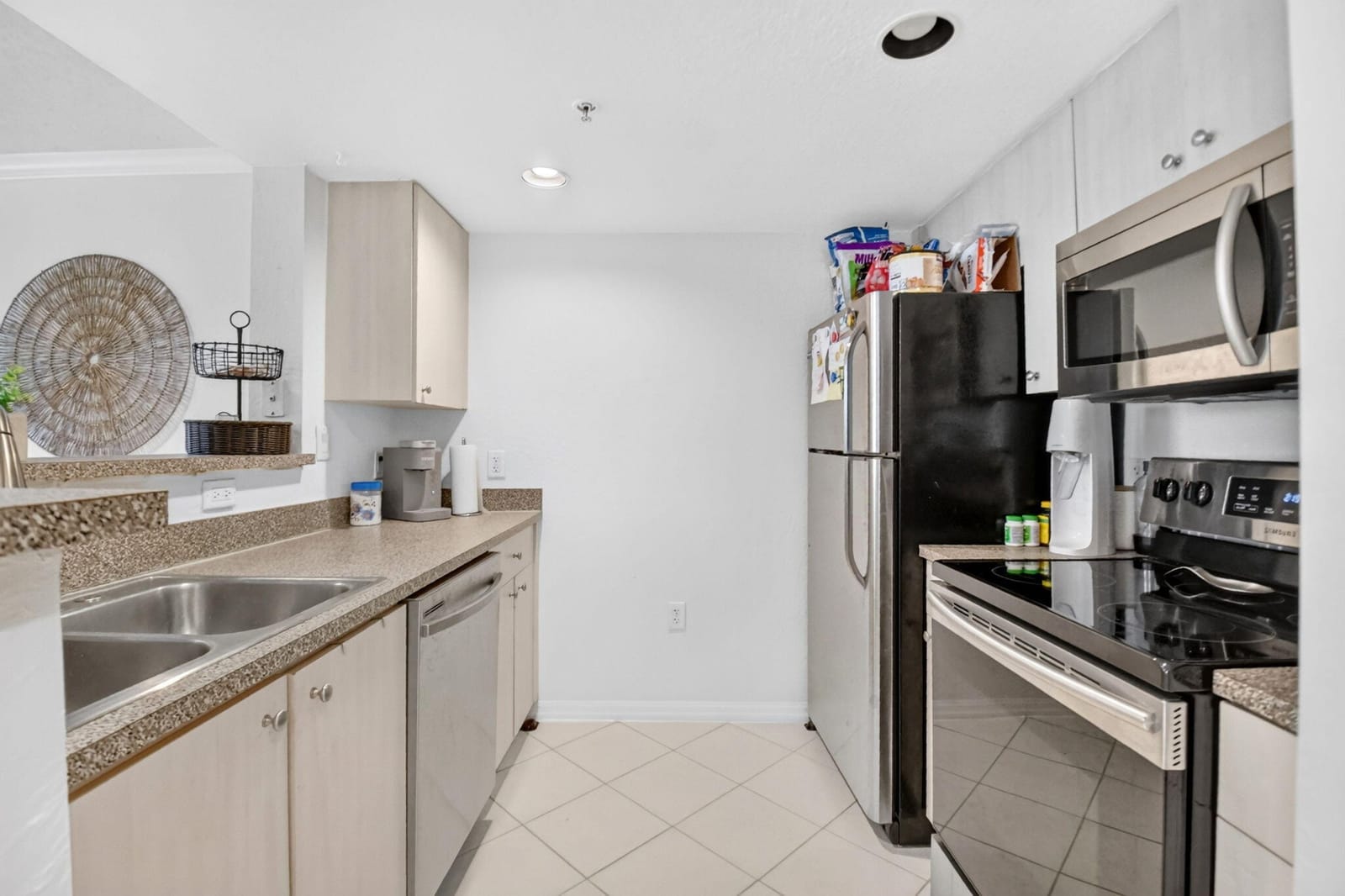 1801 N FLAGLER Drive 727 — photo 11