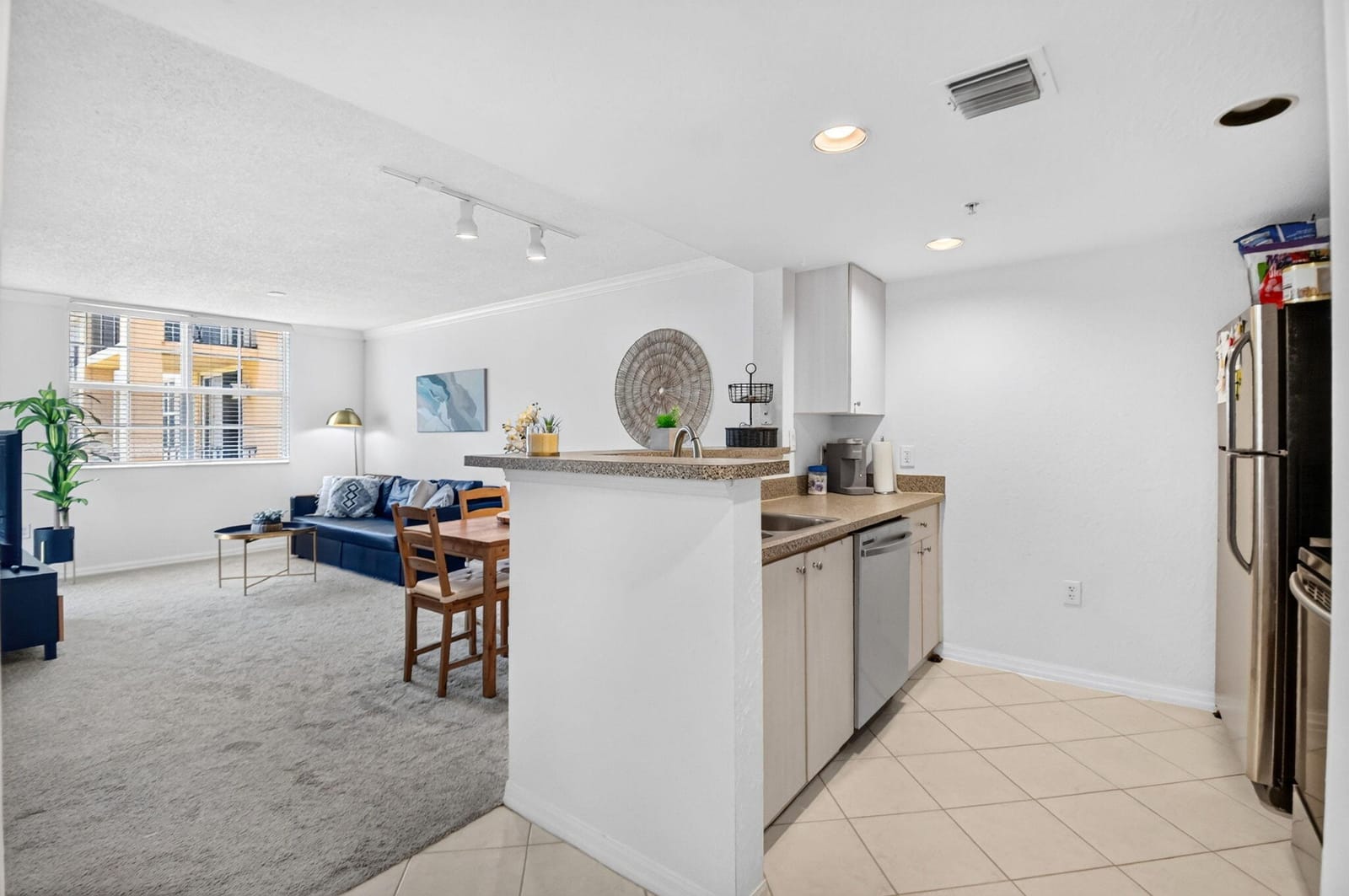 1801 N FLAGLER Drive 727 — photo 7