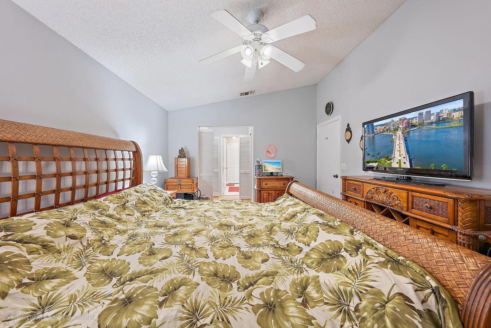 119 Hammocks Drive, Greenacres, FL 33413 photo 6