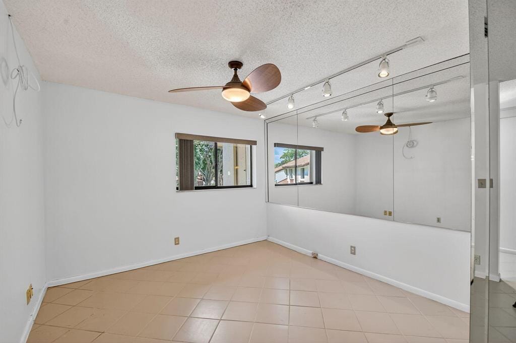 10631 OCEAN PALM Way 202, Boynton Beach, FL 33437 photo 6