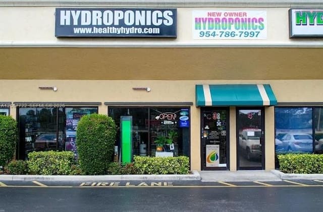 590 SW 9th Terrace, Pompano Beach, FL 33069