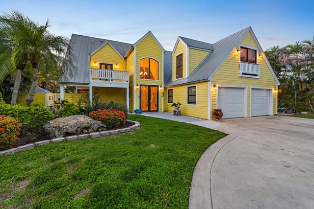 9363 SE COVE POINT Street, Cove Point, Jupiter, FL