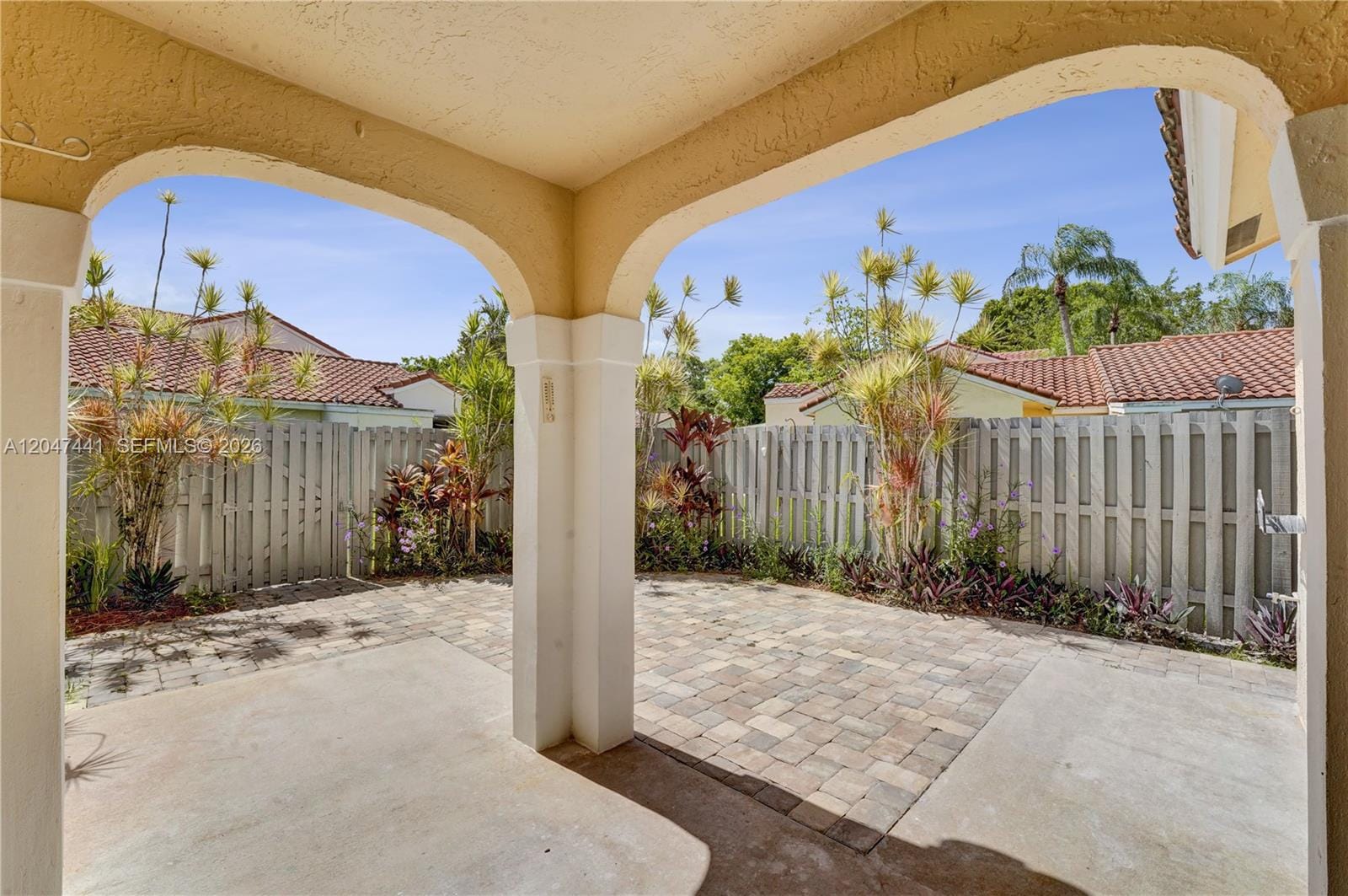 1361 Springside Drive 3 — photo 3