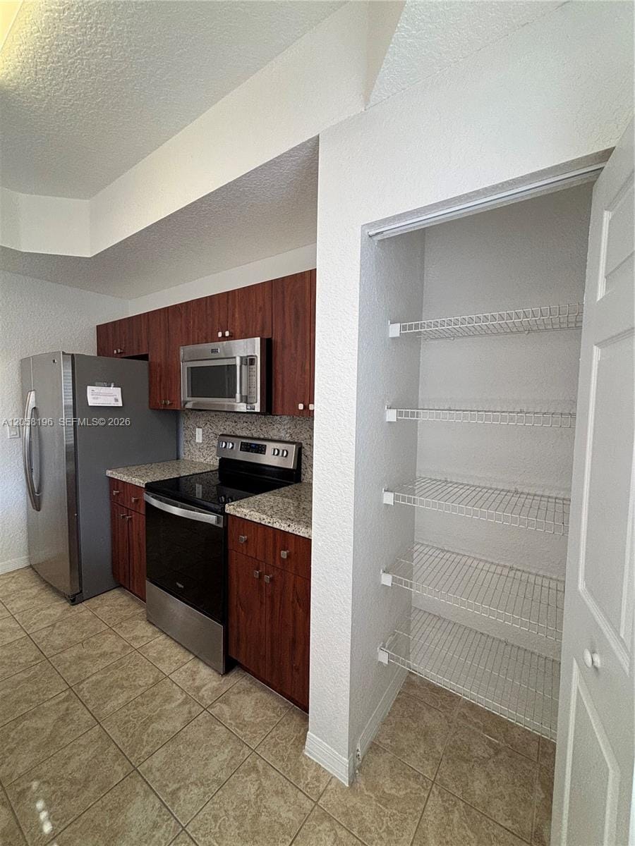 4931 N Harbor Isles Drive 203 — photo 11