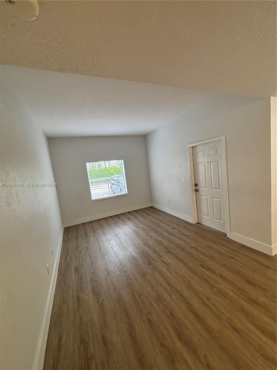 4931 N Harbor Isles Drive 203 — photo 3