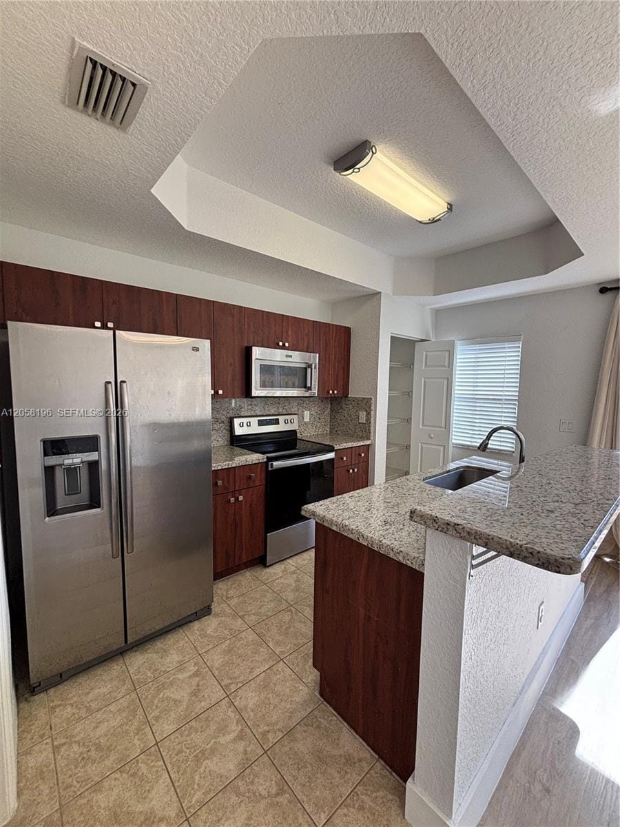 4931 N Harbor Isles Drive 203 — photo 8
