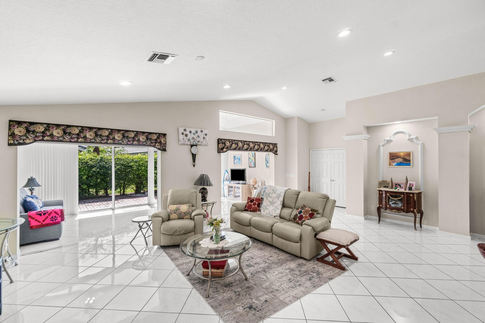 12185 CASTLE PINES Road, Boynton Beach, FL 33437 photo 10