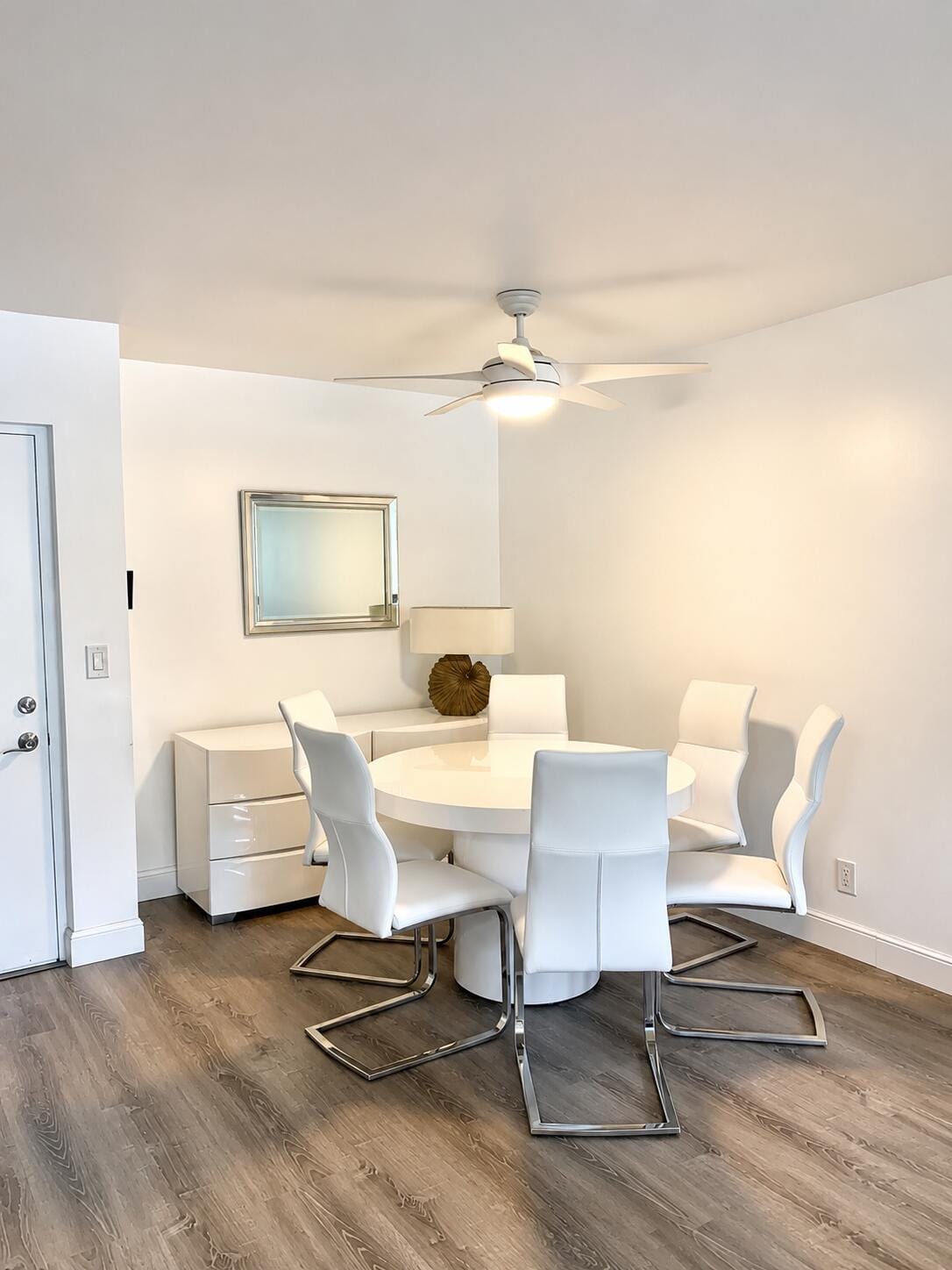 950 Egret Circle 5206 — photo 2
