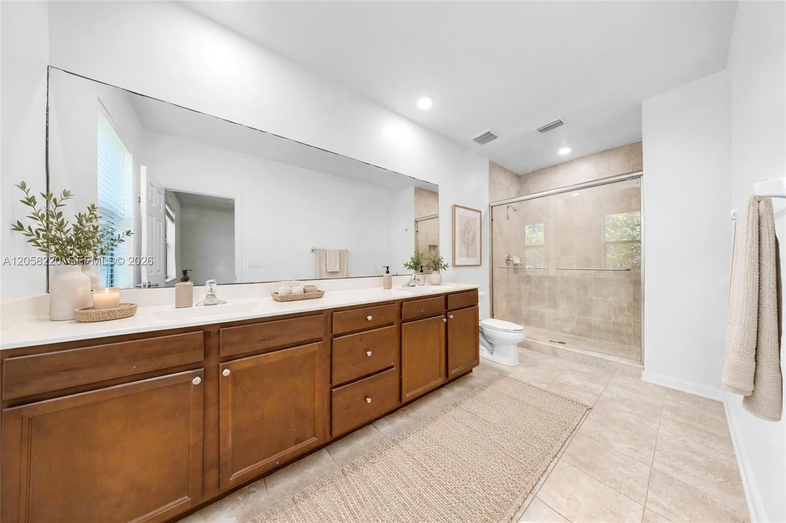 3952 Devenshire Court 3952 — photo 9