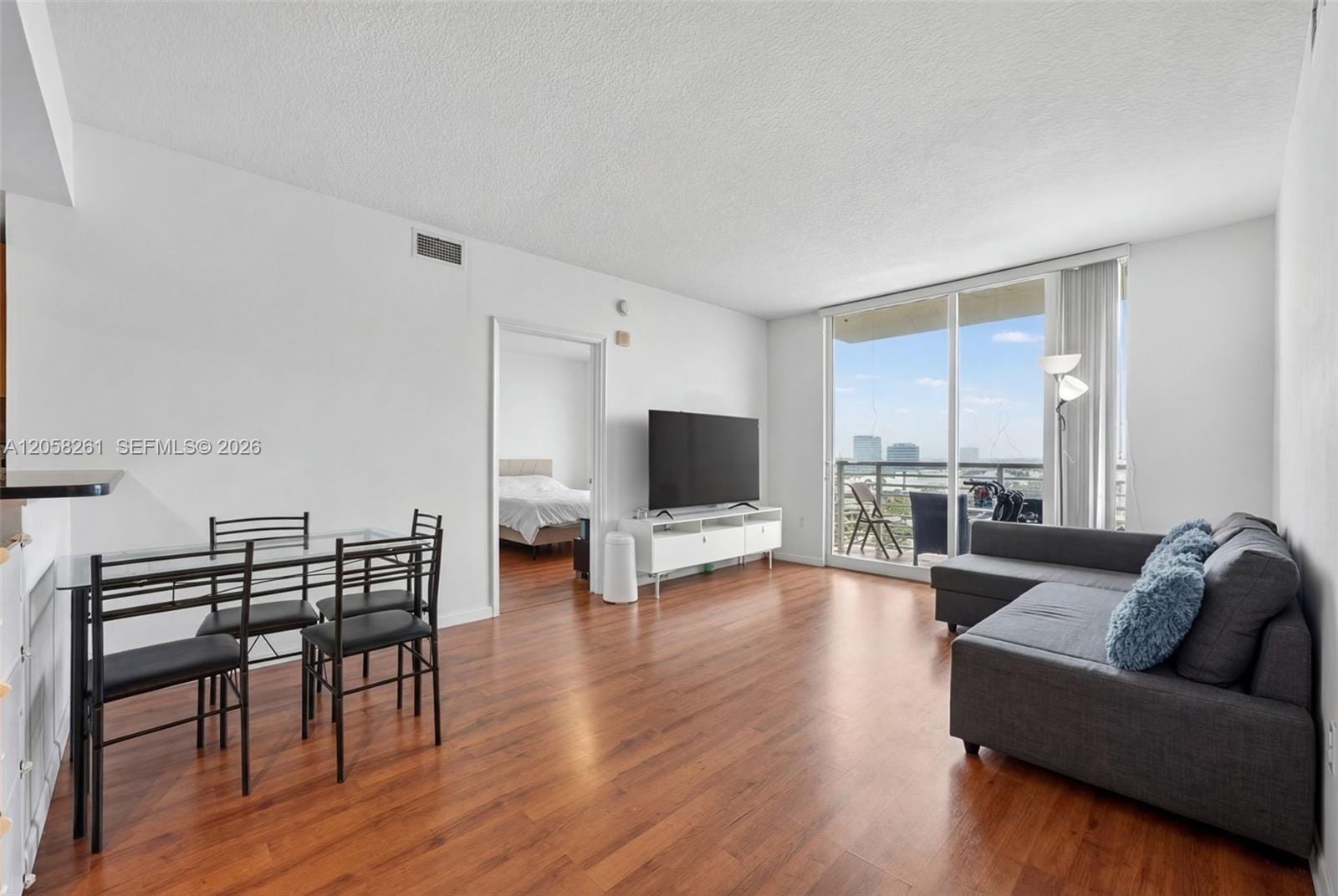 18800 NE 29th Avenue 904, Aventura, FL 33180