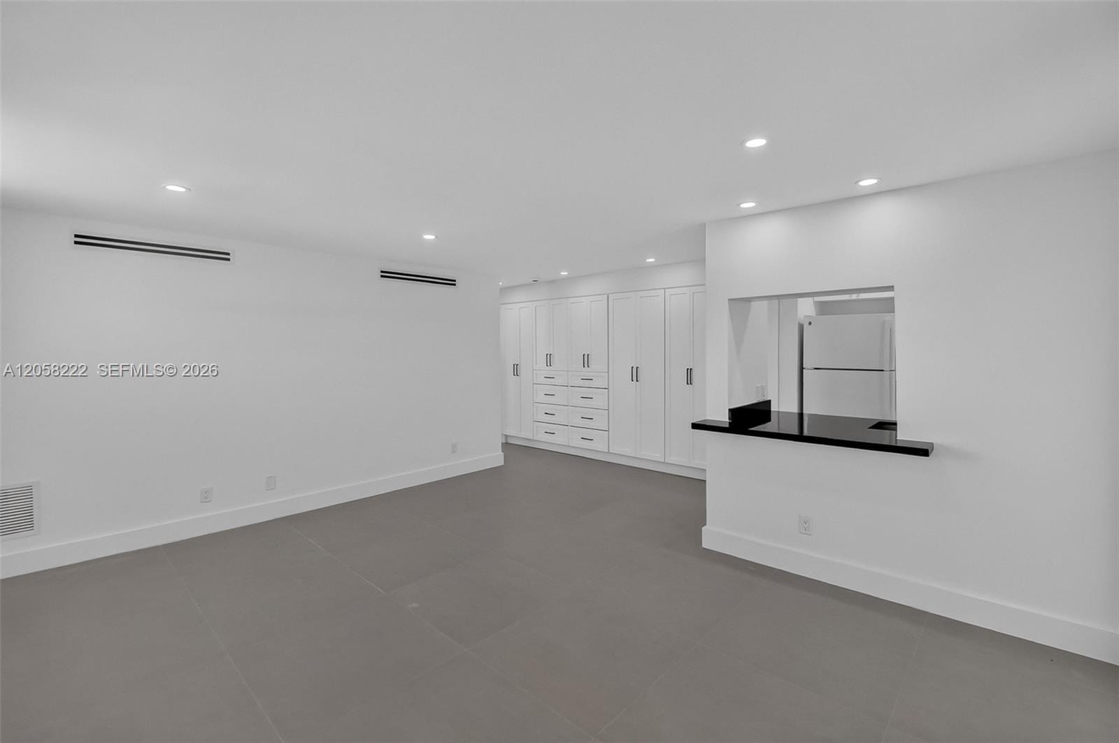 360 Meridian Avenue 3E — photo 8