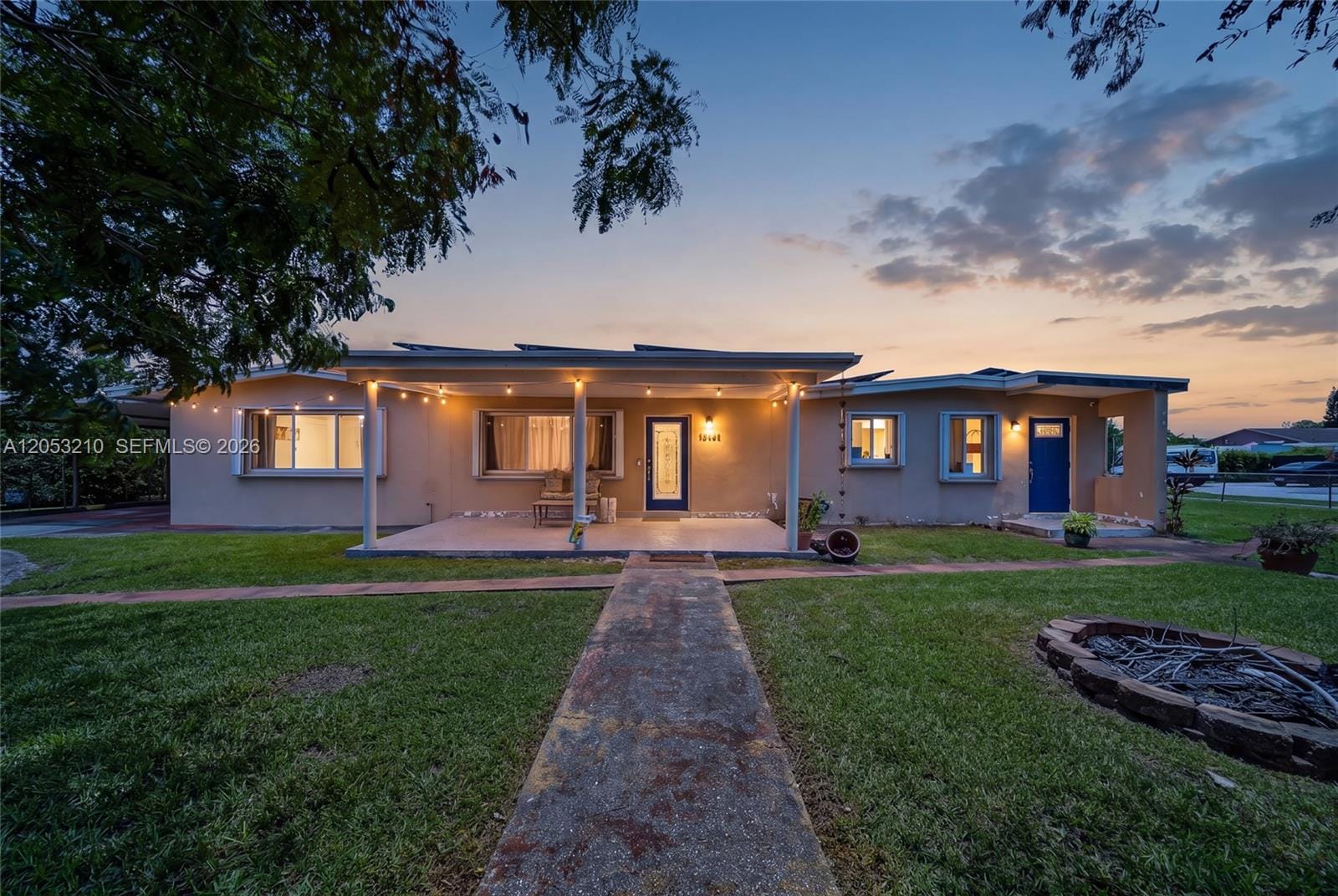 Pending home at 10141 SW 46th Street, Miami, FL 33165