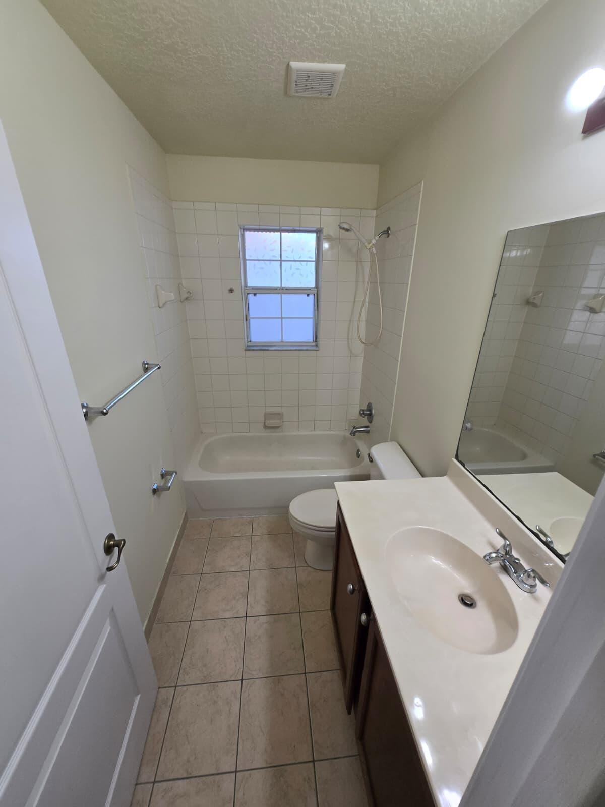 4701 Cohune Palm Court — photo 9