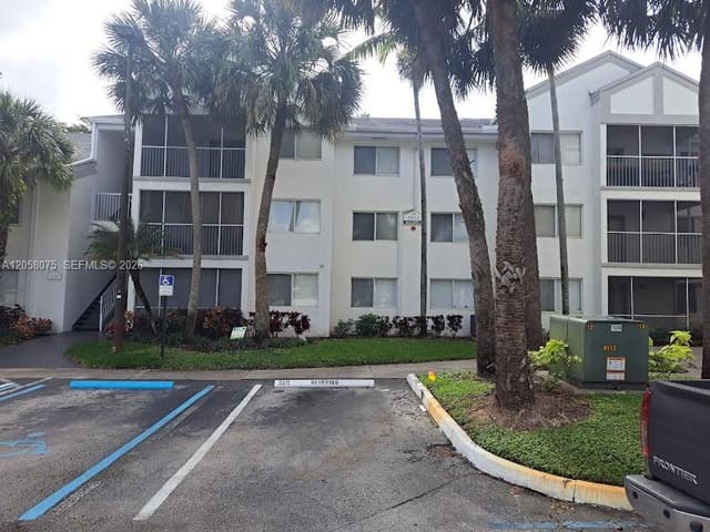 5612 Rock Island Road 156, Tamarac, FL 33319