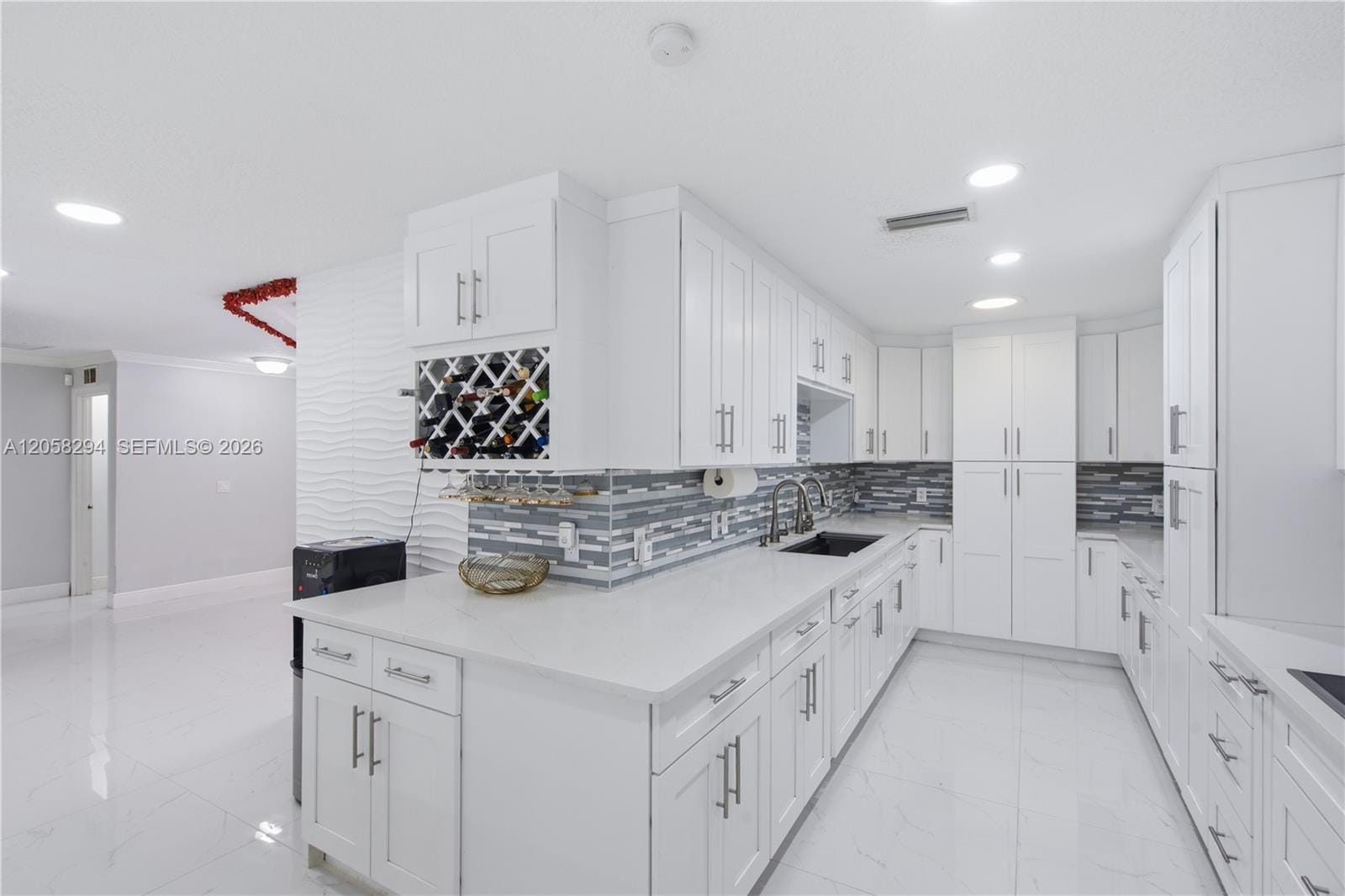 16839 Whirley Road, Lutz, FL 33558 photo 8