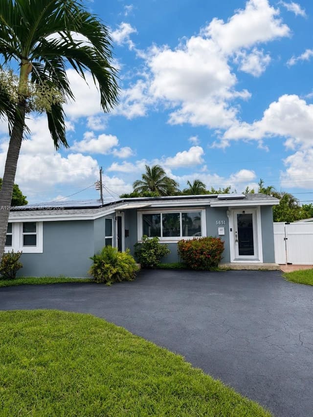5651 NE 9th Avenue, Collier Estates, Oakland Park, FL