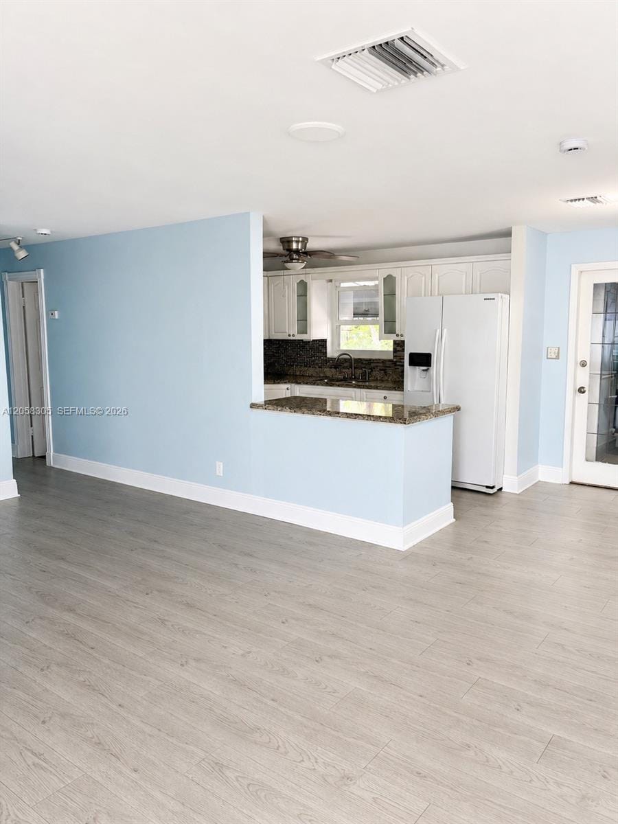 5651 NE 9th Avenue — photo 9