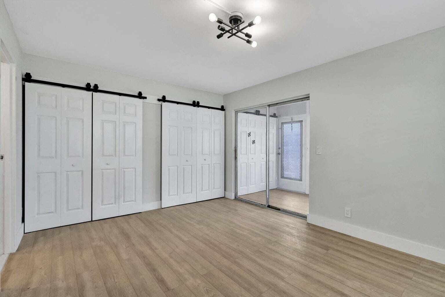 114 Brittany C — photo 4