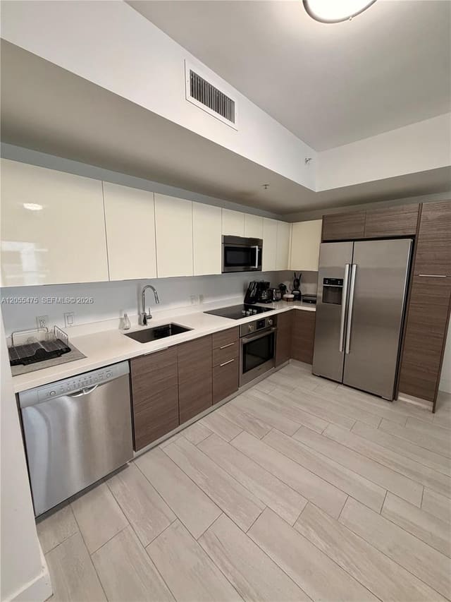 1010 SW 2nd Avenue 707, Miami, FL 33130