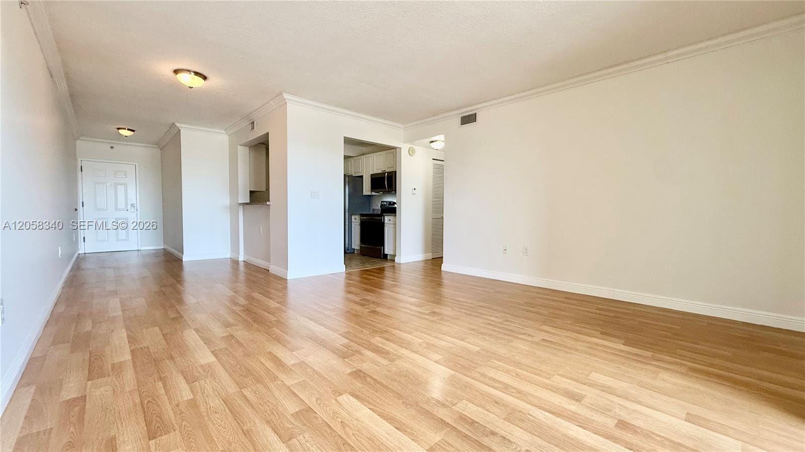 900 SW 8th Street 1501, Miami, FL 33130 photo 2