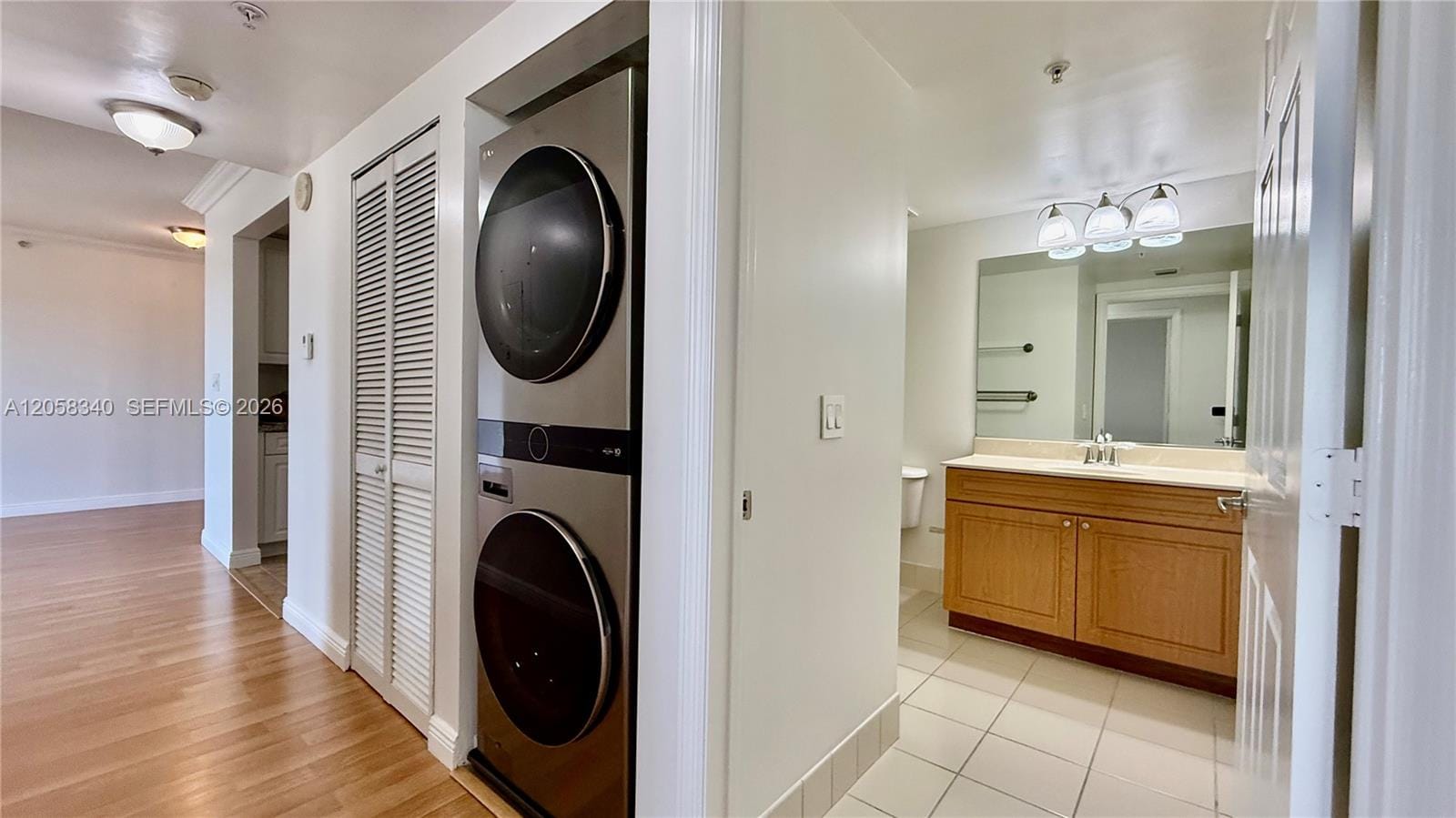 900 SW 8th Street 1501, Miami, FL 33130 photo 17
