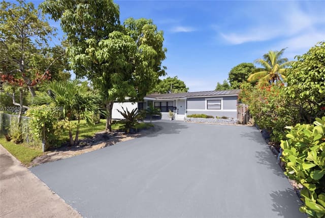 2211 NE 1st Avenue, Vera Villas 2nd, Pompano Beach, FL