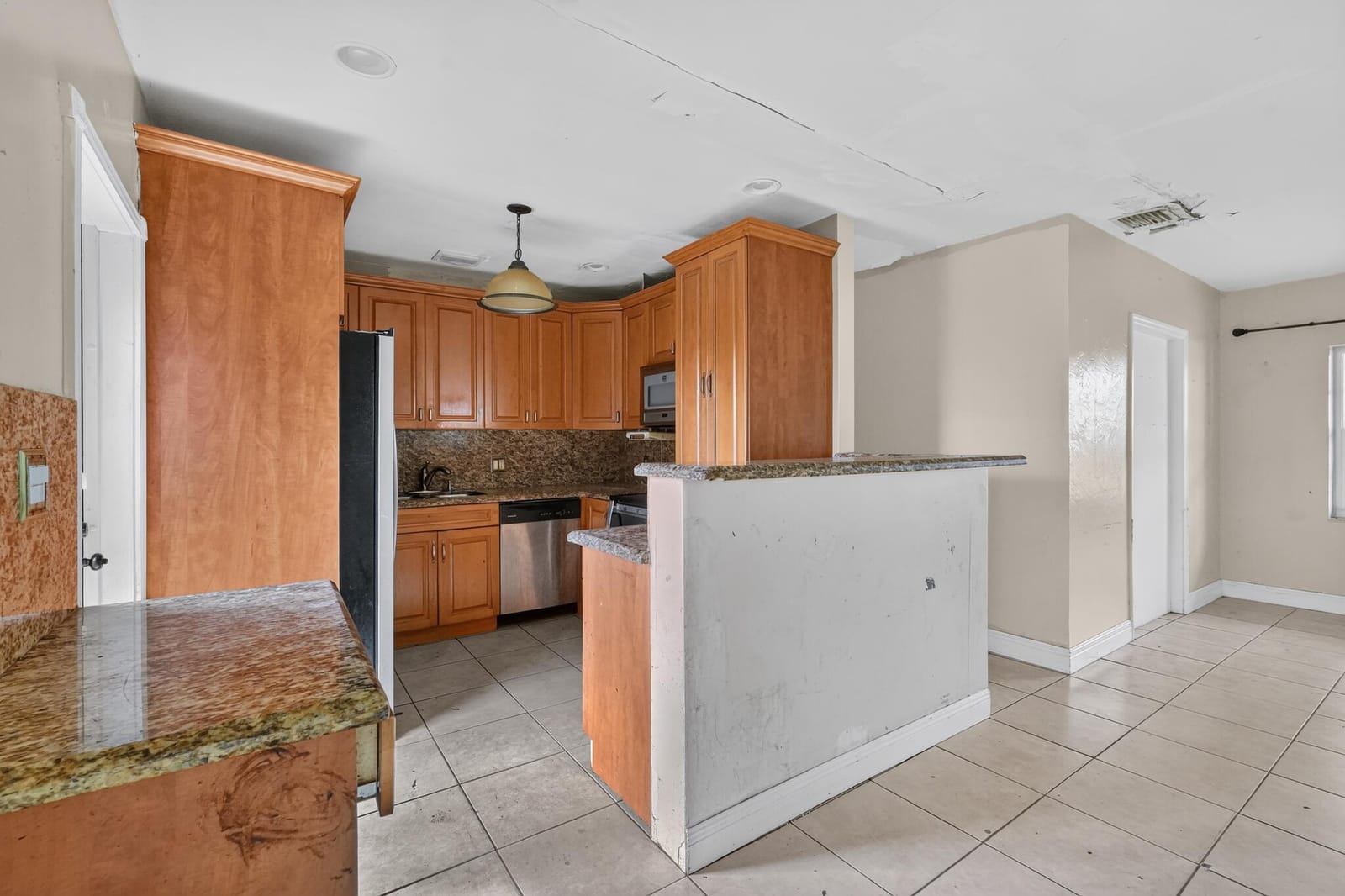 14621 LINCOLN Boulevard, Miami, FL 33176 photo 13