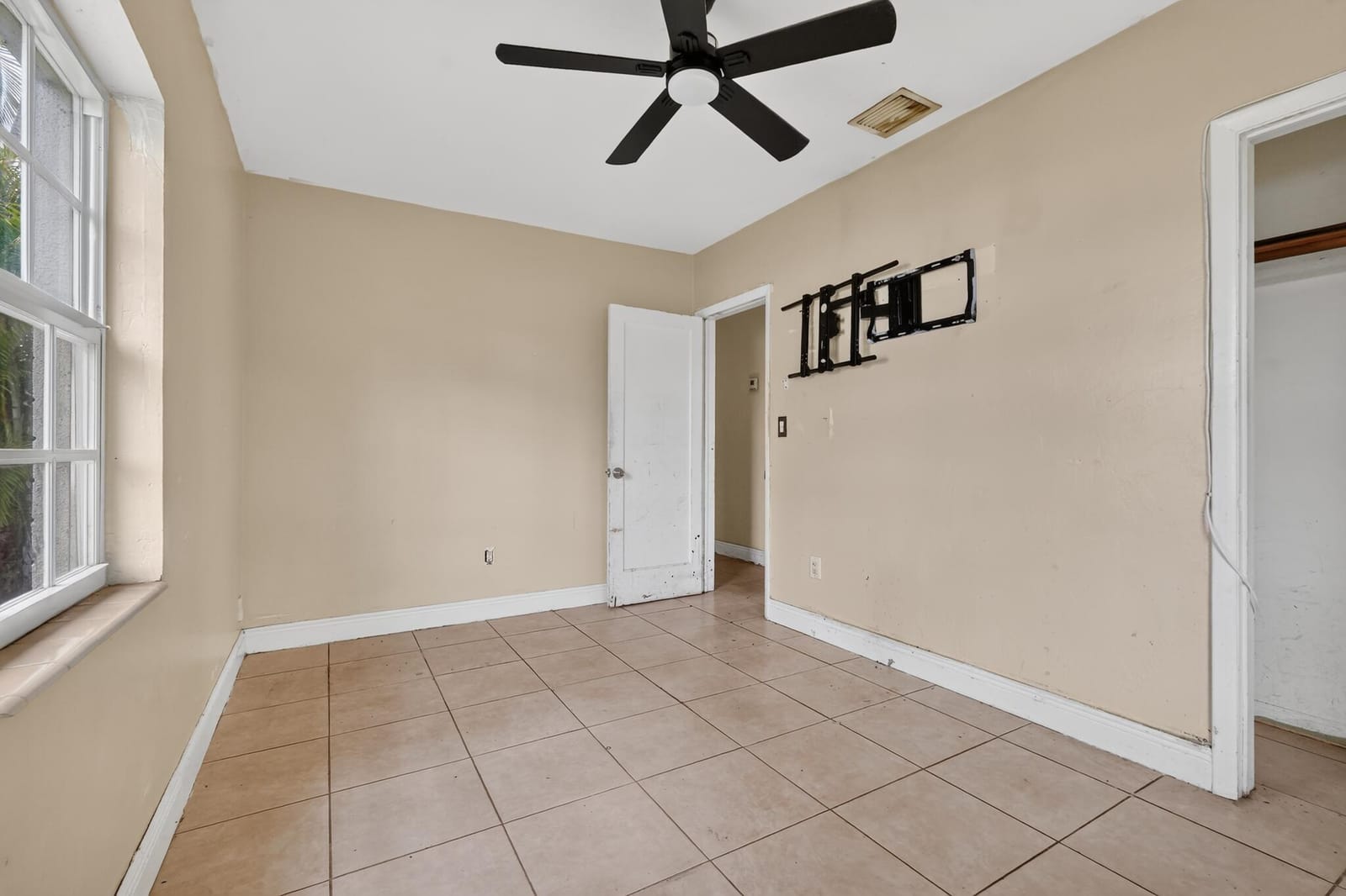 14621 LINCOLN Boulevard, Miami, FL 33176 photo 27