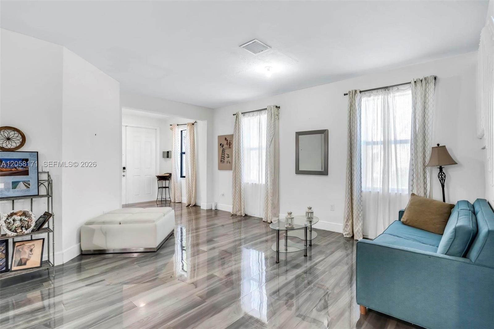 3506 W 106th Terrace — photo 4